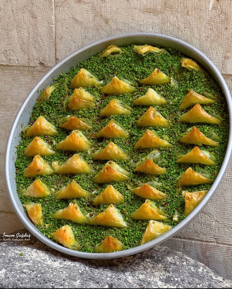 İmam Çağdaş Kebap Ve Baklava Salonu